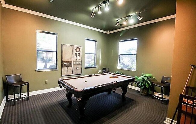 Building Photo - 7009 E Acoma Dr