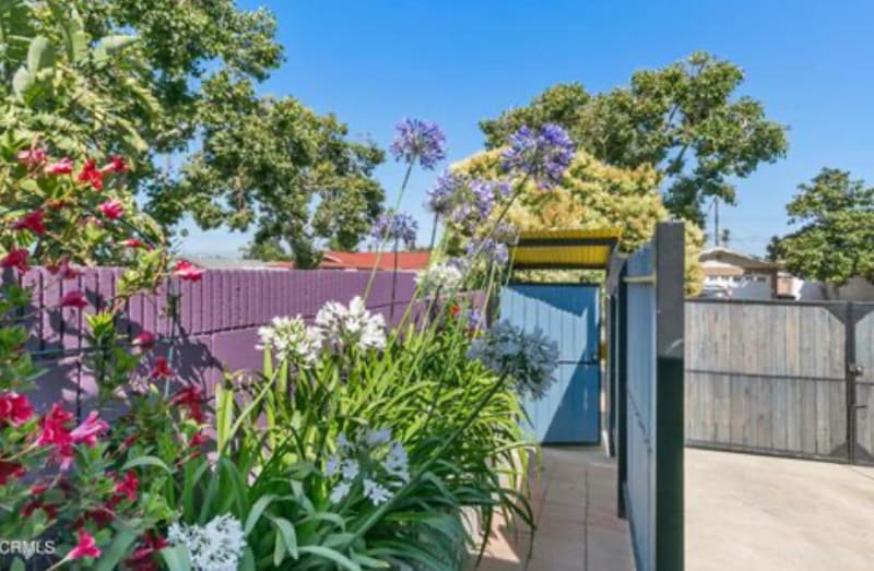 Building Photo - 15247 Binney St