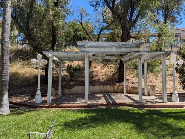Building Photo - 18536 Vantage Pointe Dr
