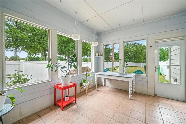 Building Photo - 1828 Brown Thrasher Blvd