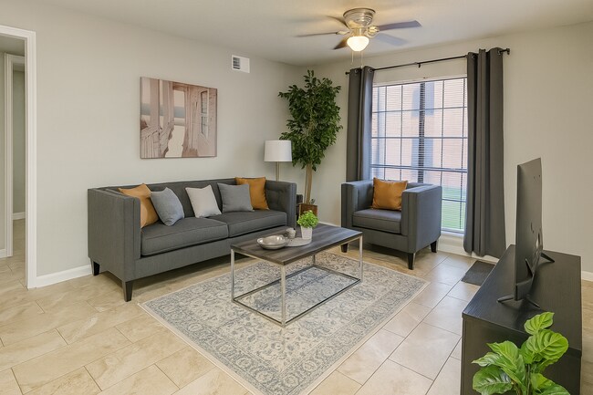 Primary Photo - 3316 N MacGregor Way