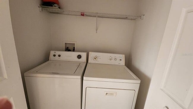 Building Photo - 9946 Tivoli Villa Dr