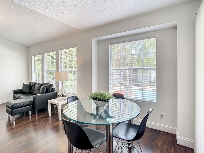 Building Photo - Westwood Boulevard, Orlando, FL 32821 - 2 ...