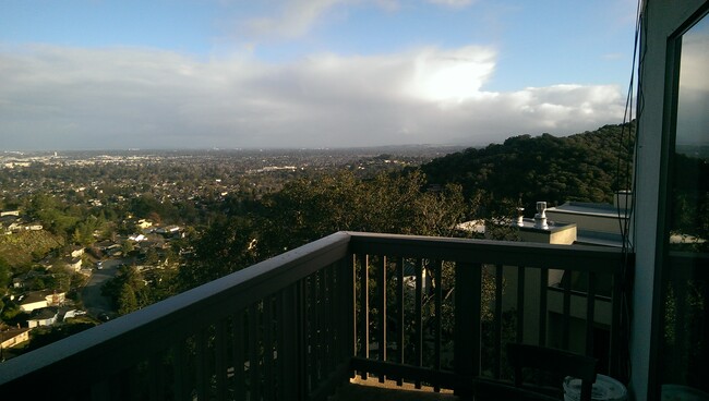 Great Views!!! - 405 Portofino Dr