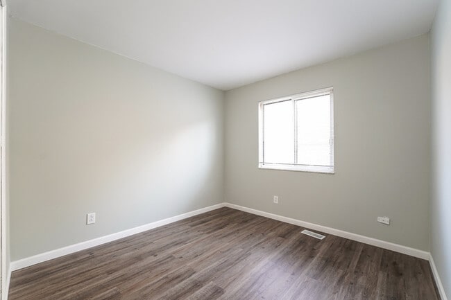 Building Photo - 2996 Perinton Pl