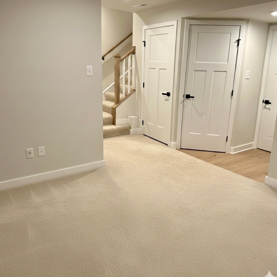 Building Photo - 221 Marketplace Ave