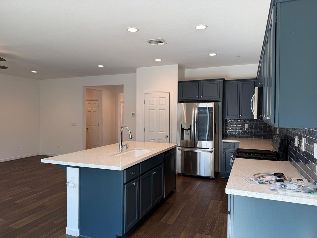 Building Photo - 6659 E Vassar Ave