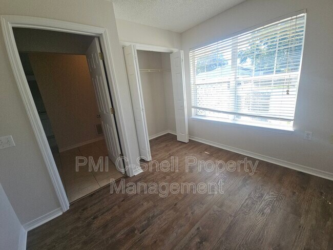 Building Photo - 3012 Brigantine Dr