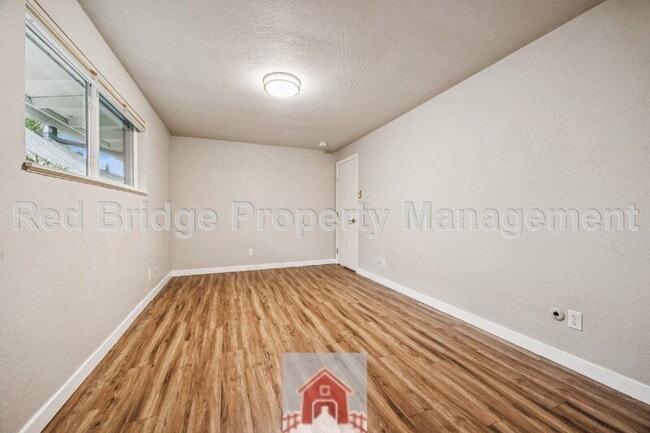 Building Photo - 3440 SE 8th Ave