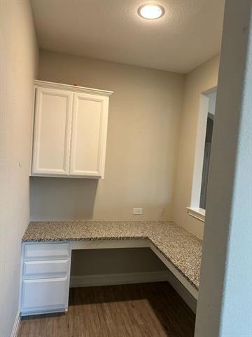 Building Photo - 1524 Millican Ln