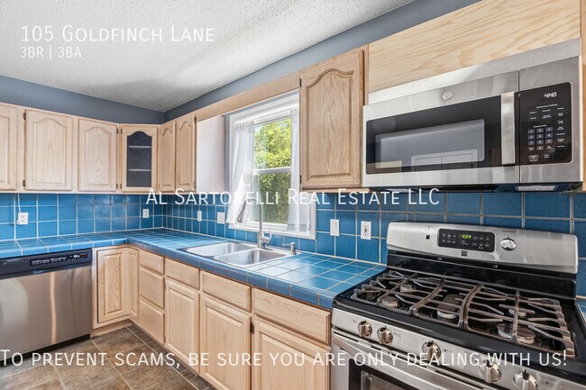 Building Photo - 105 Goldfinch Ln
