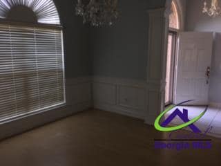 Building Photo - 215 Sedgebrooke Dr