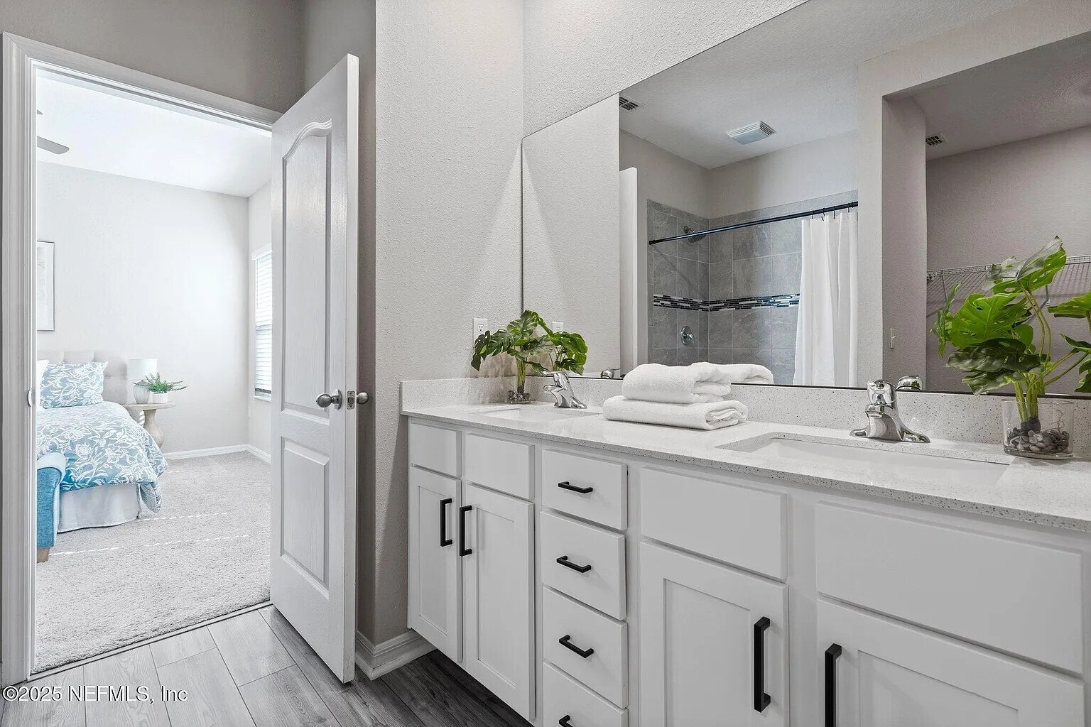 Building Photo - 145 Brybar Dr