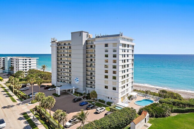 Building Photo - 840 Ocean Dr