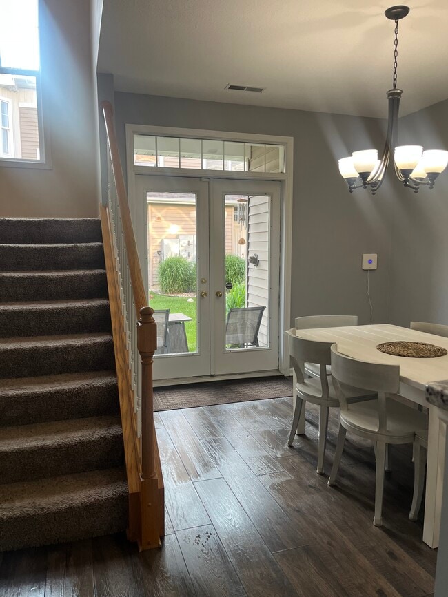 Building Photo - 5648 Winnetka Ave N