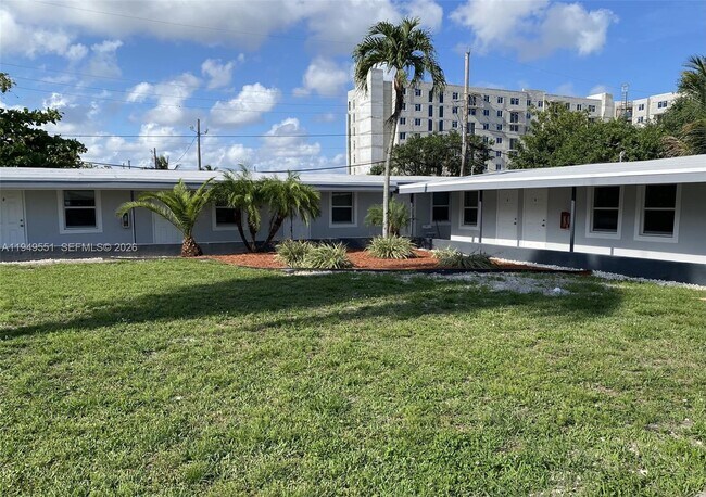 Building Photo - 6045 Buchanan St