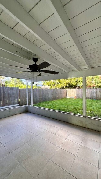 Building Photo - 1134 Woodbine Rd