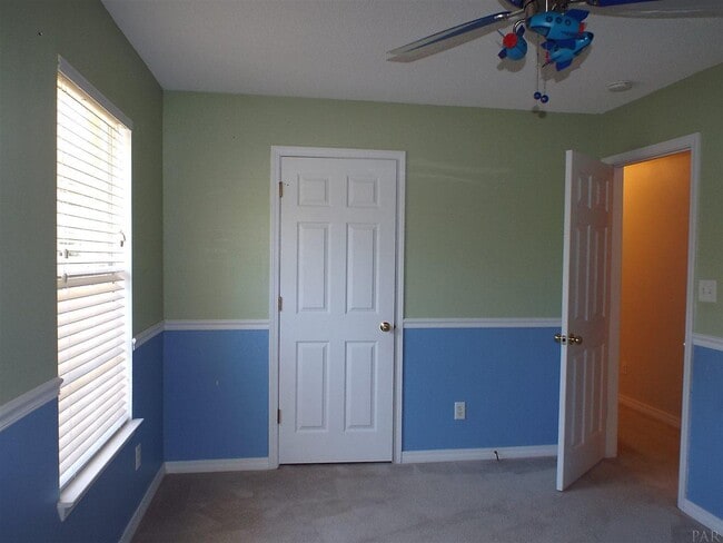 Building Photo - 3992 Holleyberry Ln