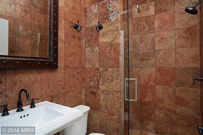 2nd bath - 46 N St NW