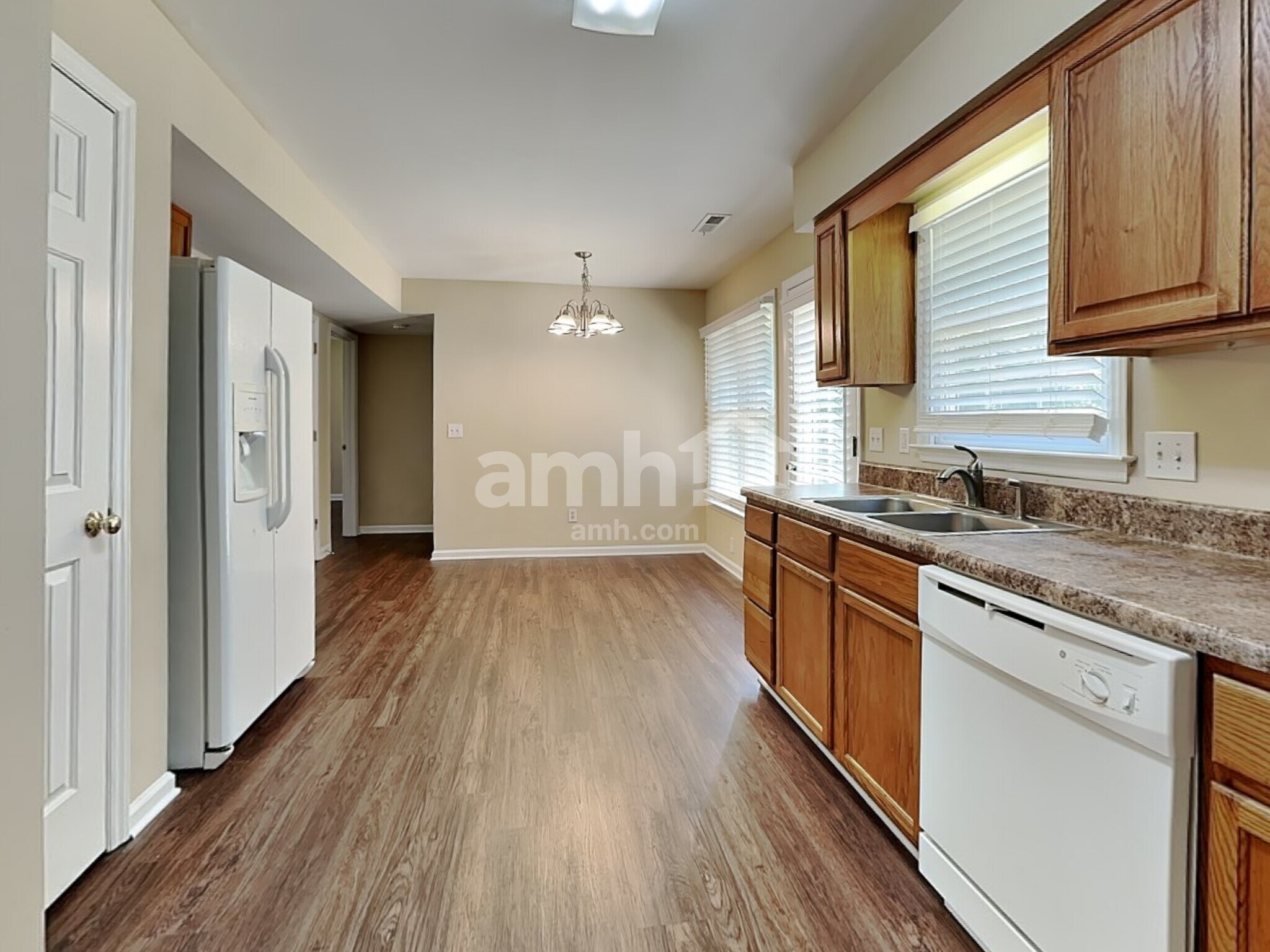 Building Photo - 5433 Whitley Way