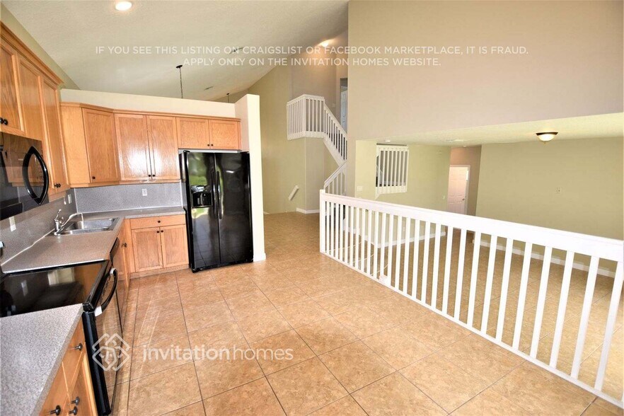 Building Photo - 2736 Misty Oaks Cir