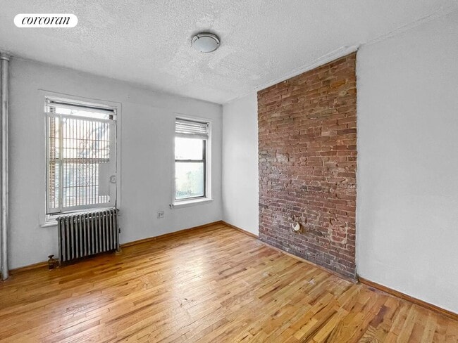 Building Photo - 1726 Amsterdam Ave