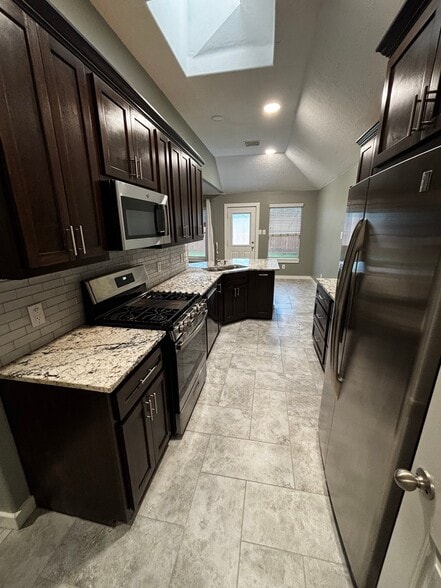 Building Photo - 4623 Village Park Dr