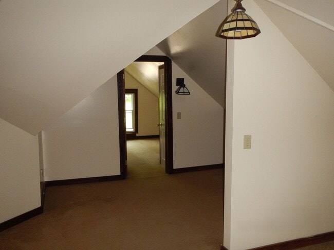 Building Photo - 1217 Madison St