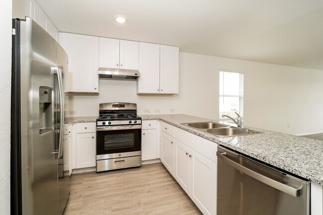 Building Photo - 5924 Sunset Song Ln