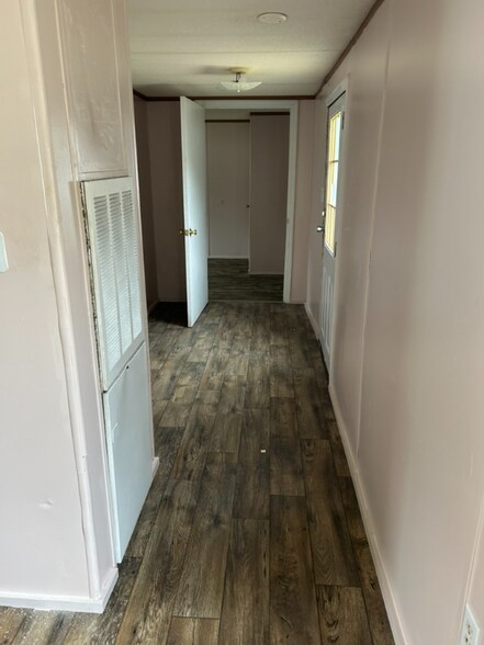 Building Photo - 161 Gibson Cir