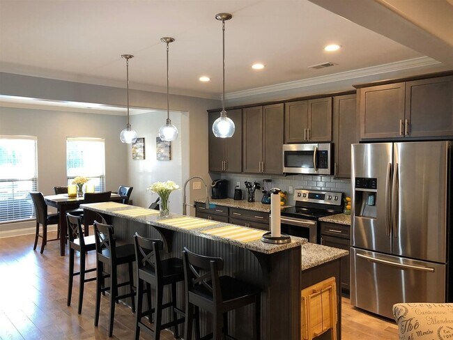 Building Photo - 3107 Blue Sky Dr