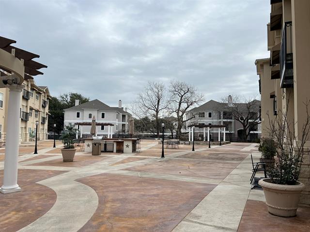 Building Photo - 3102 Kings Rd