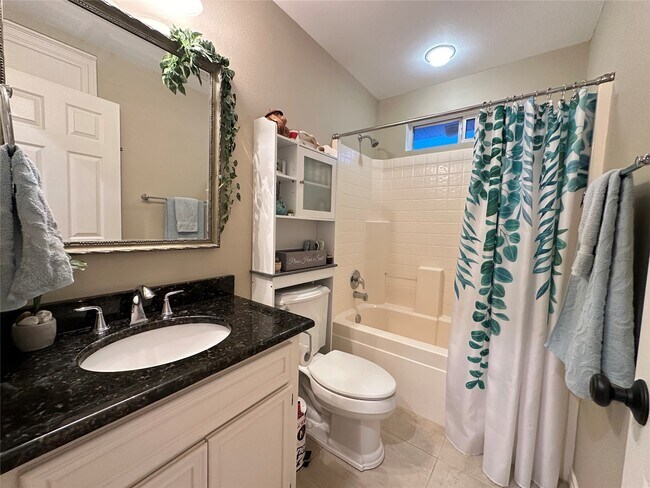 Building Photo - 14833 Cobo De Bara Cir