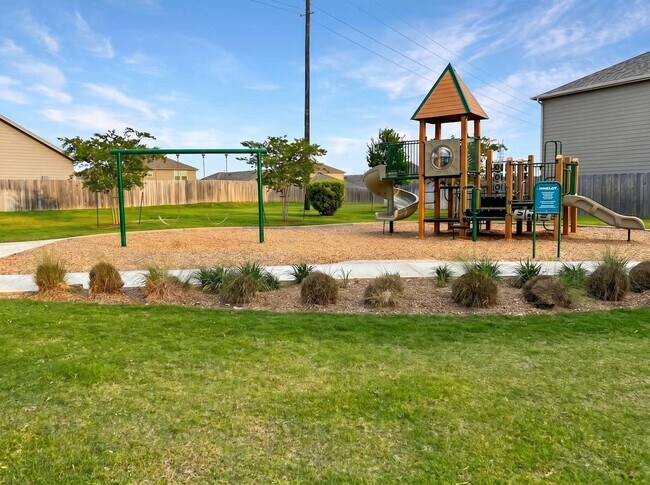 Building Photo - 13462 Maltessa Dr