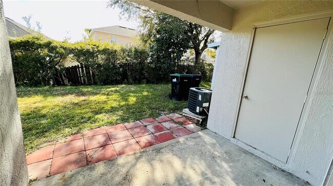 Building Photo - 14772 Laguna Beach Cir