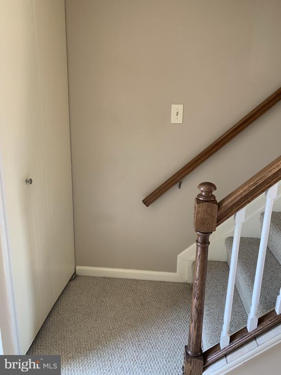 Building Photo - 22319 Mayfield Sq