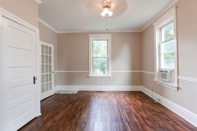Building Photo - Four bedroom, two bathroom home