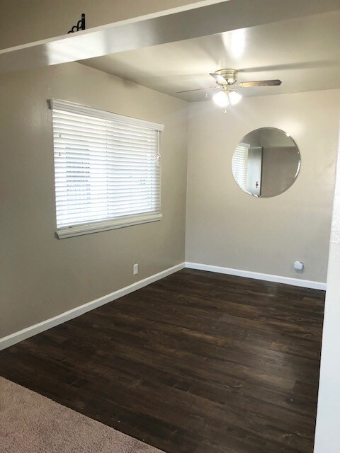Building Photo - 3452 Redwood Ct