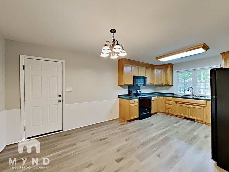 Building Photo - 618 Kilbart Ct