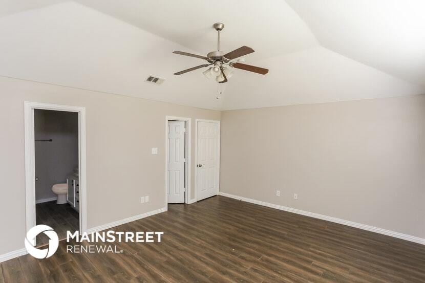 Building Photo - 3305 Overstreet Ln