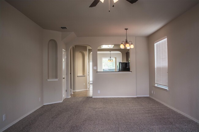 Building Photo - 520 Marlin Cir