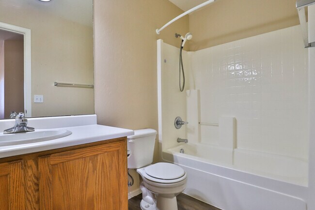 Building Photo - 14919 N 149th Dr