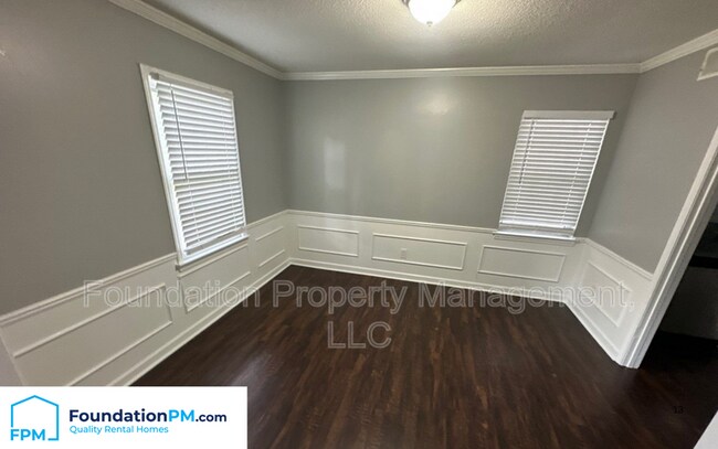 Building Photo - 2564 Lynnfield Rd