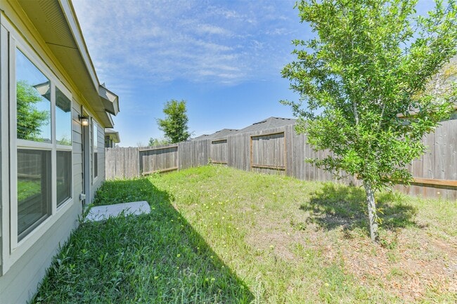 Building Photo - 2135 Twisted Cedar Ct
