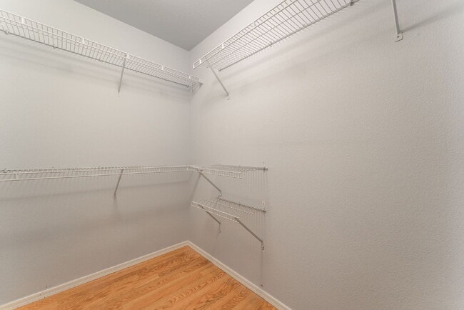 Building Photo - Sun City Summerlin 2 bedroom and 2 bathroom in a  55 and older Neighborhood