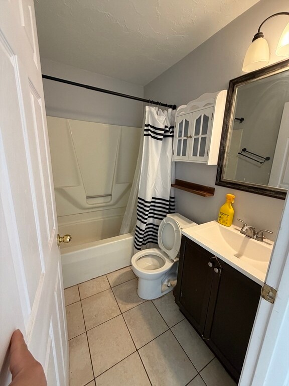 Building Photo - 192 Billings St