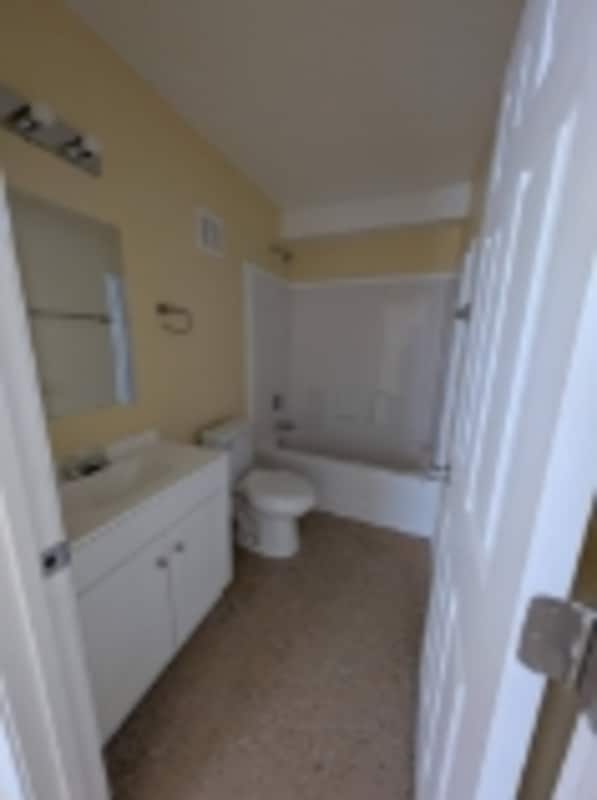 Building Photo - 60 Nancy St