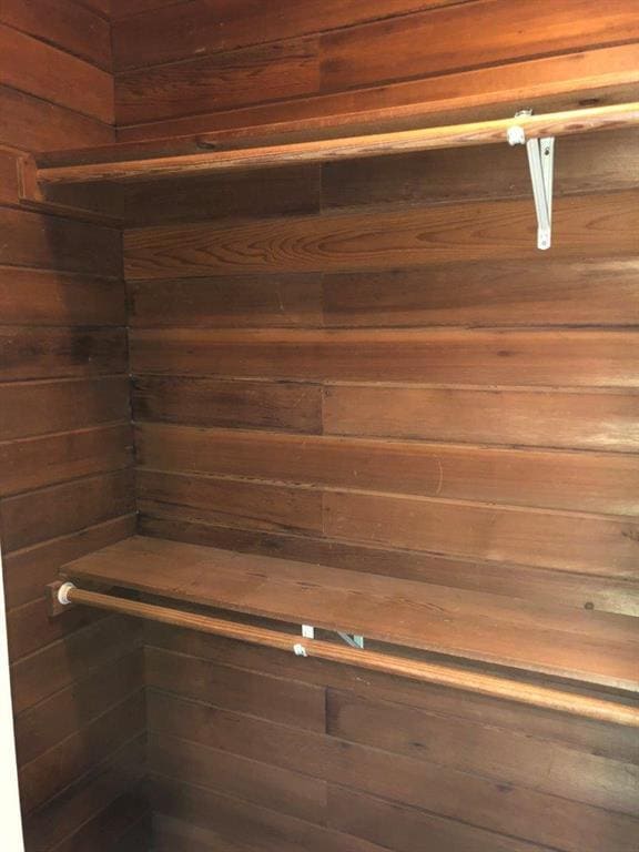 Building Photo - 2107 Newton St