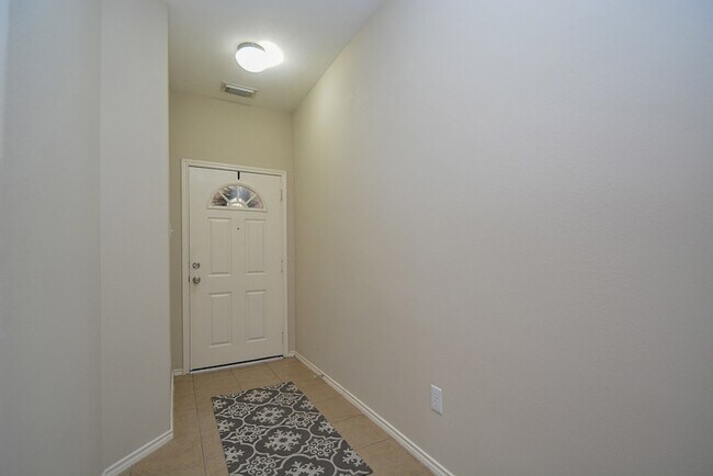 Building Photo - 9203 Kransbury Ln