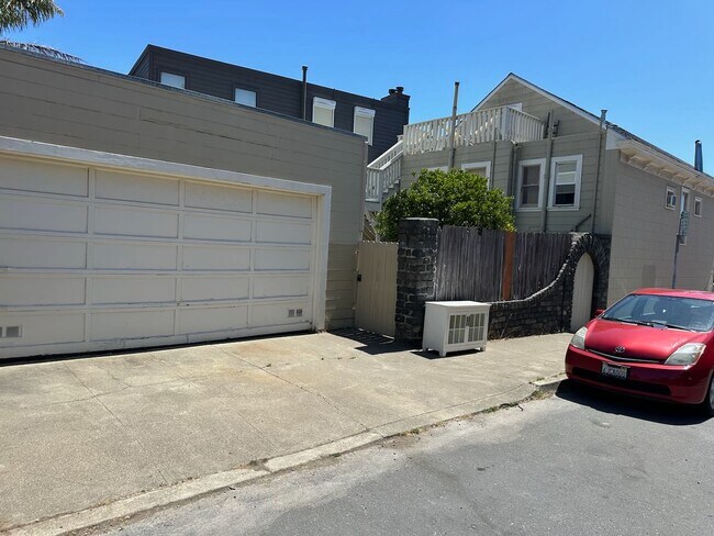 Building Photo - 3782 16th St